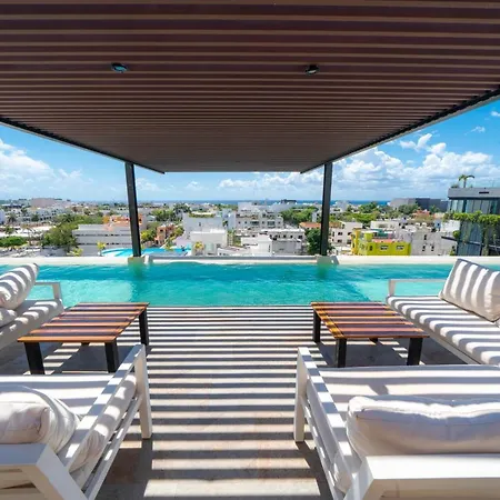 Rooftop With Ocean Views - 2 Bedrooms With Pool - At Arenis Condos 309